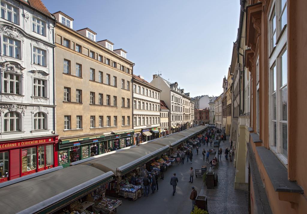 Igor And David Apartments Prague Exterior photo