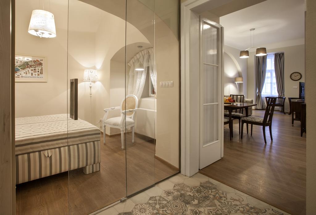 Igor And David Apartments Prague Room photo