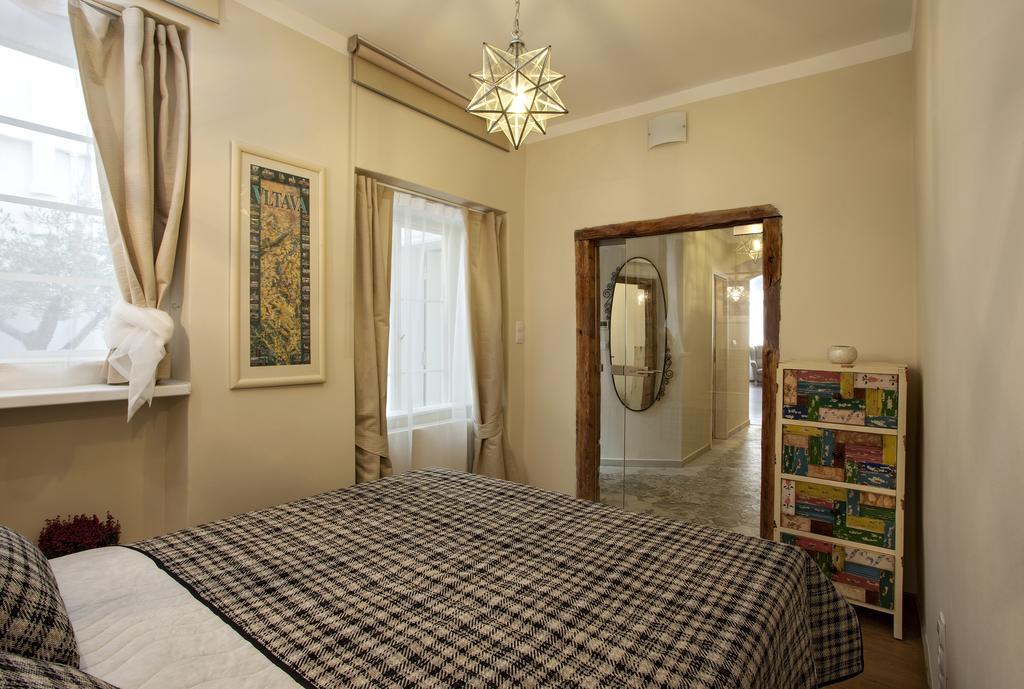 Igor And David Apartments Prague Room photo