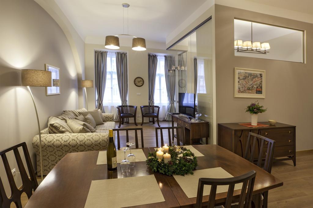 Igor And David Apartments Prague Exterior photo